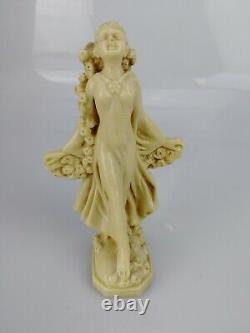 Sculpture Ancienne, Jeune Femme aux Fleurs, H. 15cm, Art Déco