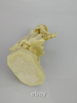 Sculpture Ancienne, Jeune Femme aux Fleurs, H. 15cm, Art Déco