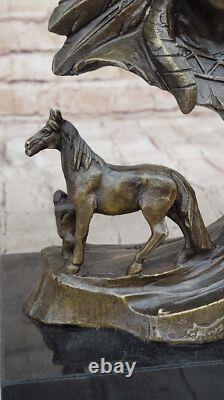 Sculpture En Bronze D'Artisanat Western Ancien Guerrier Indien Décor Statue