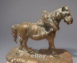 Sculpture Miniature Ancienne Française En Bronze D'un Cheval Statue Sculpture Miniature Ancienne Française En Bronze D'un Cheval Statue