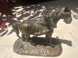 Sculpture Miniature Ancienne Française En Bronze D'un Cheval Statue