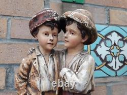 Sculpture Statue Plâtre Ancienne 2 Enfants Jumeaux Amis Conversation 1900