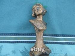 Sculpture ancienne Femme et fleur alliage de bronze Art Nouveau Sculpture ancienne Femme et fleur alliage de bronze Art Nouveau