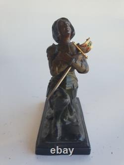 Sculpture ancienne Jeanne d'Arc bronze Artistique Marie d'Orléans statuette