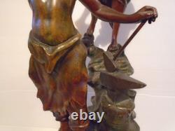 Sculpture ancienne La Gloire couronnant le Travail par Ch. Ruchot vers 1900