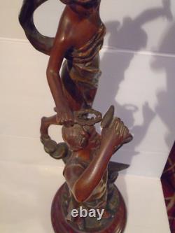 Sculpture ancienne La Gloire couronnant le Travail par Ch. Ruchot vers 1900
