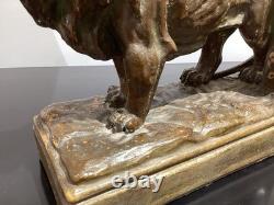 Sculpture ancienne lion en terre cuite Grand Tour XIXe siècle statue époque 800
