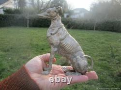 Sculpture de statuette ancienne Levrier métal argenté