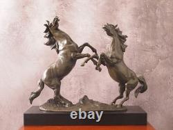 Sculpture en Bronze Cheval Dans Style Ancien Figurine Statue De 38 CM