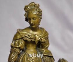 Sculpture femme avec son chien en bronze superbe statue ancienne