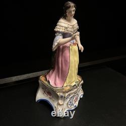 Sculpture statue encrier Porte Plume ancien en porcelaine de Paris XIX Éme