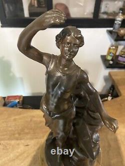 Statue Ancienne En Régule Sur Socle Marbre Le Forgeron Figure 40cm ornement