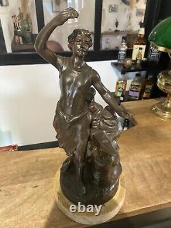 Statue Ancienne En Régule Sur Socle Marbre Le Forgeron Figure 40cm ornement