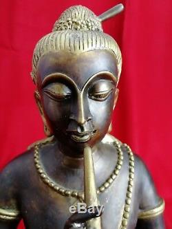 Statue Asiatique en Bronze, Musicien. Sculpture. Ancien