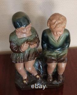 Statue Plâtre Polychrome Douce Joie Enfants Signée H. 26,5 cm Déco Ancien