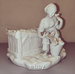 Statue Sculpture Jardinière en biscuit De Porcelaine Époque 1900 Ancien Signé