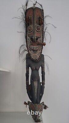 Statue Sculpture Wood Oceanic Art Papoua New Guinea bois ancienne Océanie