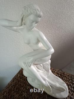 Statue Sculpture femme nue Sensuelle Sexy Signée Ancienne