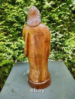 Statue ancienne d un Saint Martyre de Dieu en bois sculpté patiné H. 58 cm