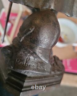 Statue ancienne en fonte de fer jeanne d arc signé ROBERTON poids 5 kgs 149