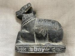 Statue ancienne en pierre Nandi, taureau sacré sculpture artisanale Inde, shiva