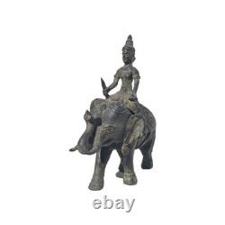 Statue bronze Asie. Sculpture Ancienne mythologie animal élephant et figure