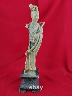 Statue en Pierre dure, Asie, Jade et Marbre H. 36 cm. Sculpture ancienne