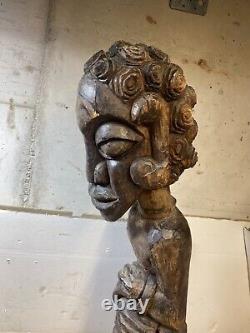 Statue en bois Hauteur 67 cm Époque 19eme Poids 6 Kilos. Ancienne Sculpture Art