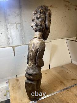 Statue en bois Hauteur 67 cm Époque 19eme Poids 6 Kilos. Ancienne Sculpture Art