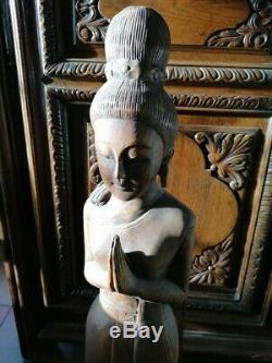 Statue indonésienne sculpture ancienne en bois divinité