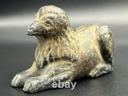 Statue mythique sculpture en pierre animal tête d'aigle proche oriental ancienne