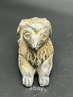 Statue mythique sculpture en pierre animal tête d'aigle proche oriental ancienne