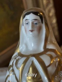 Statue sculpture ancienne porcelaine Paris 19 siècle Sainte Vierge Marie
