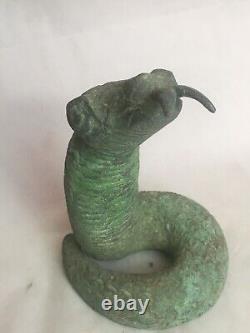Statue sculpture serpent menaçant Bronze Patine vert Ancien Cobra