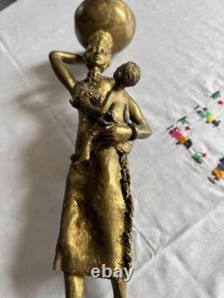 Statuette ancienne, Afrique, bronze moulé dans le sable 41 cm