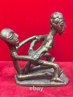 Statuette ancienne en bronze. Sculpture érotique Afrique lot de 3 Assez rare