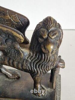 Statuette en bronze lion ailé de Venise lion de saint marc ancien