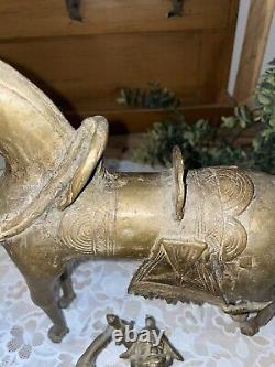 Superbe Ancienne statue en bronze Africaine Cire Perdue D'un Guerrier Dogon