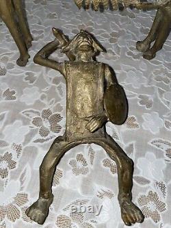Superbe Ancienne statue en bronze Africaine Cire Perdue D'un Guerrier Dogon
