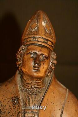 Très ancienne sculpture statue religieuse en bois d'un évêque