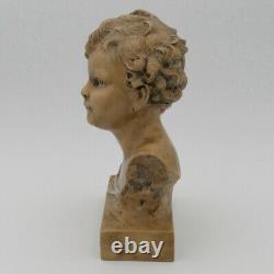 Ugo Cipriani (1887-1960), Buste d'enfante en terre cuite signé XXè ancien