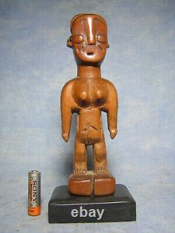 VENAVI EWE Togo AFRICANTIC art primitif tribal africain ancien statue africaine