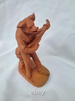 VILLEQUIER ancienne Terre Cuite humanisée Cochon Musicien ARGENCES J. C CALVADOS