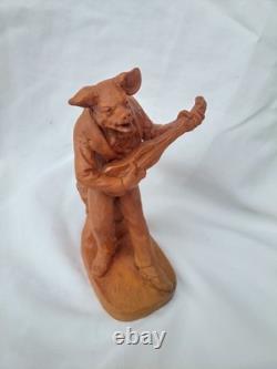 VILLEQUIER ancienne Terre Cuite humanisée Cochon Musicien ARGENCES J. C CALVADOS